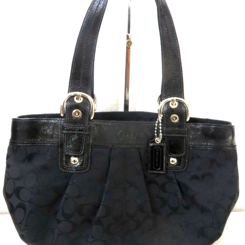 Coach VINTAGE silver & black leather logo patterned designer purse